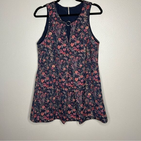 Free People Dresses & Skirts - Free People Brocade floral a-line dress Size Small